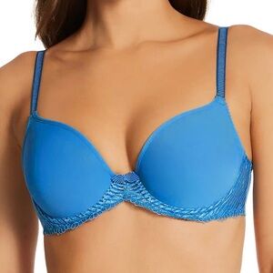 Wacoal 853117 La Femme T-Shirt Elegant Bright Blue Lace Trim Bra